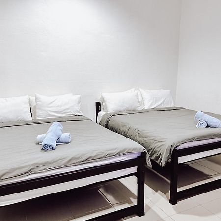 Belukar Lodges Private Homestay Pantai Cenang  Ngoại thất bức ảnh