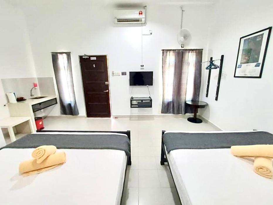 Belukar Lodges Private Homestay Pantai Cenang  Ngoại thất bức ảnh