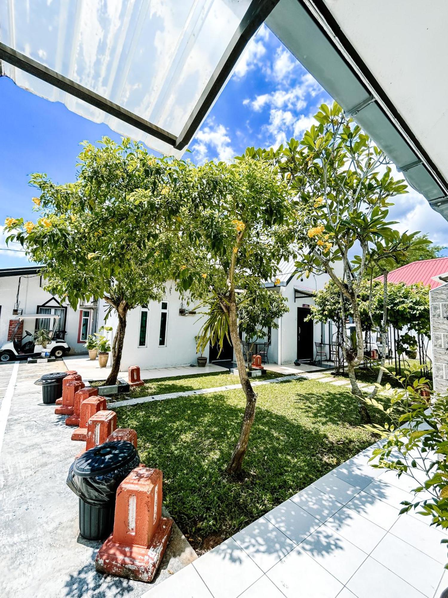 Belukar Lodges Private Homestay Pantai Cenang  Ngoại thất bức ảnh